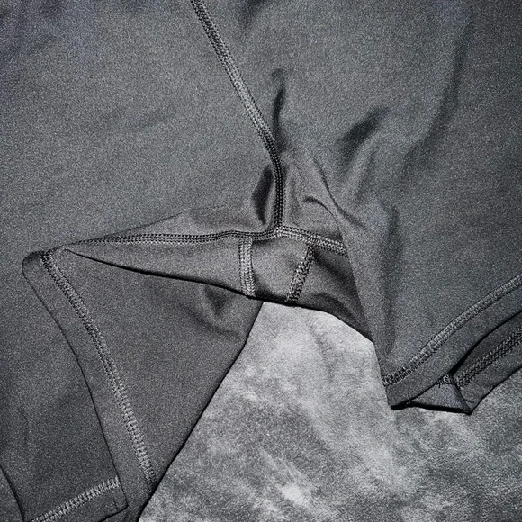 American Eagle The Everything Bike Short in Black Size Medium - Picture 3 of 5